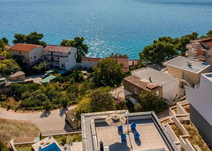 Luxury Azul Makarska With Private Pool Villa *